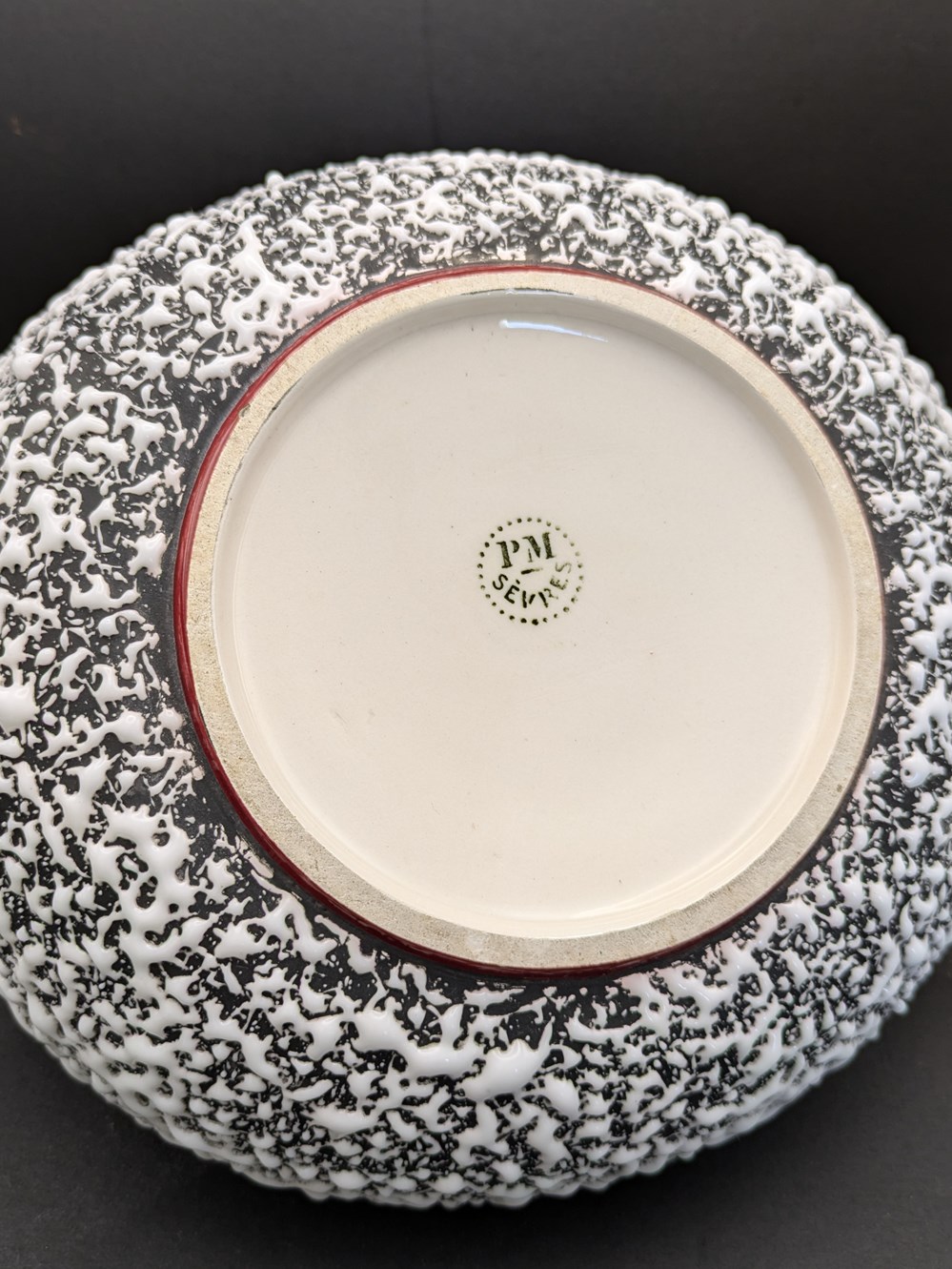 Céramique crispée - Vide poche Paul Millet Sèvres rouge art antiquites ceramique crispee vide poche paul millet sevres rouge