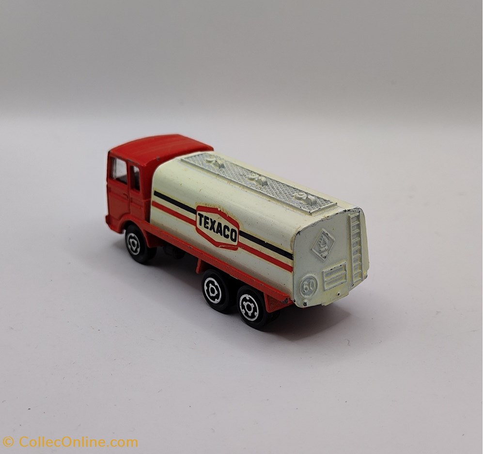 Majorette 200 - Saviem citerne Texaco modeles reduits voitures majorette 200 saviem citerne texaco