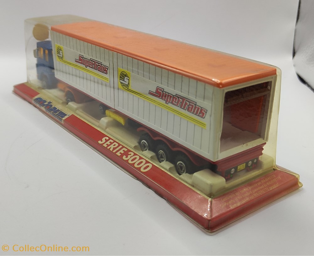 Majorette 3000 - Saviem porte container Supertrans 3 modeles reduits voitures majorette 3000 saviem porte container supertrans