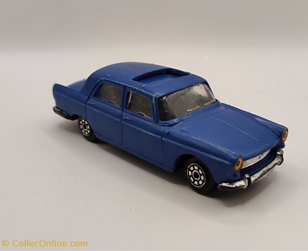 modeles reduits voitures norev plastigam peugeot 404 bleu