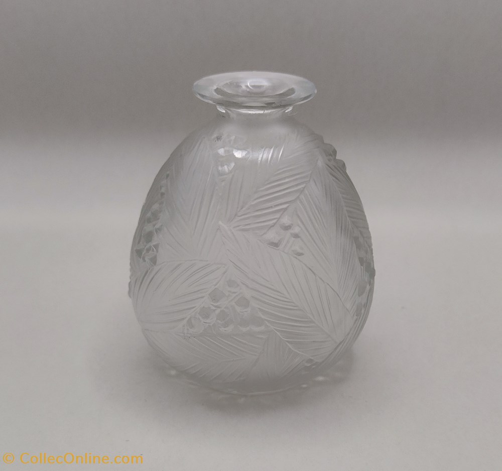 art antiquites verre vase sabino