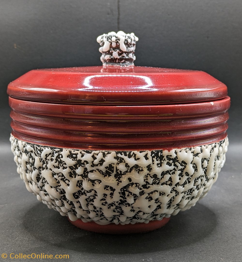 Céramique crispée - Bonbonnière Paul Millet Sèvres rouge art antiquites ceramique crispee bonbonniere paul millet sevres rouge