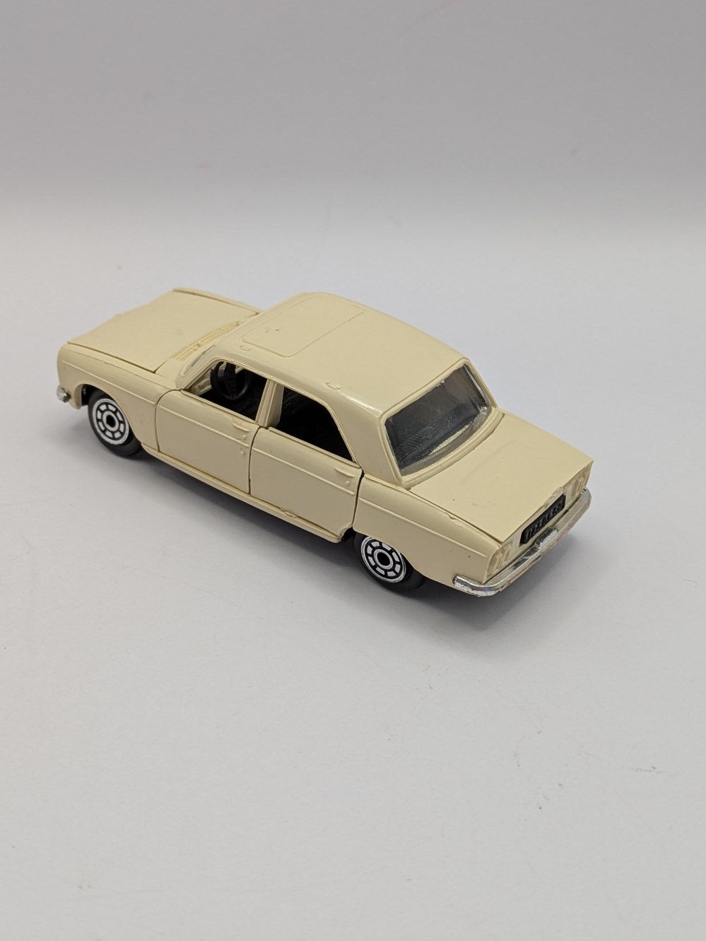 modeles reduits voitures norev plastigam peugeot 304 creme