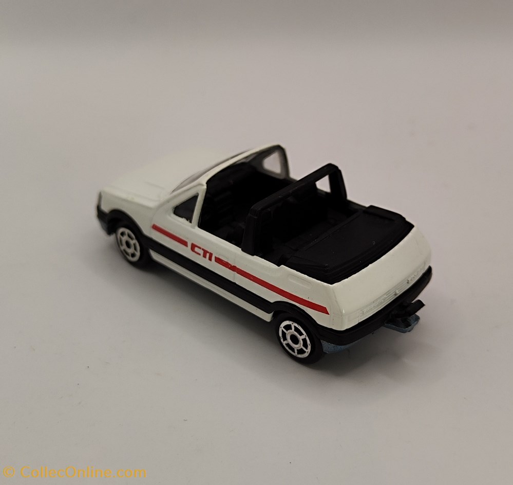 modeles reduits voitures majorette 200 peugeot 205 cti