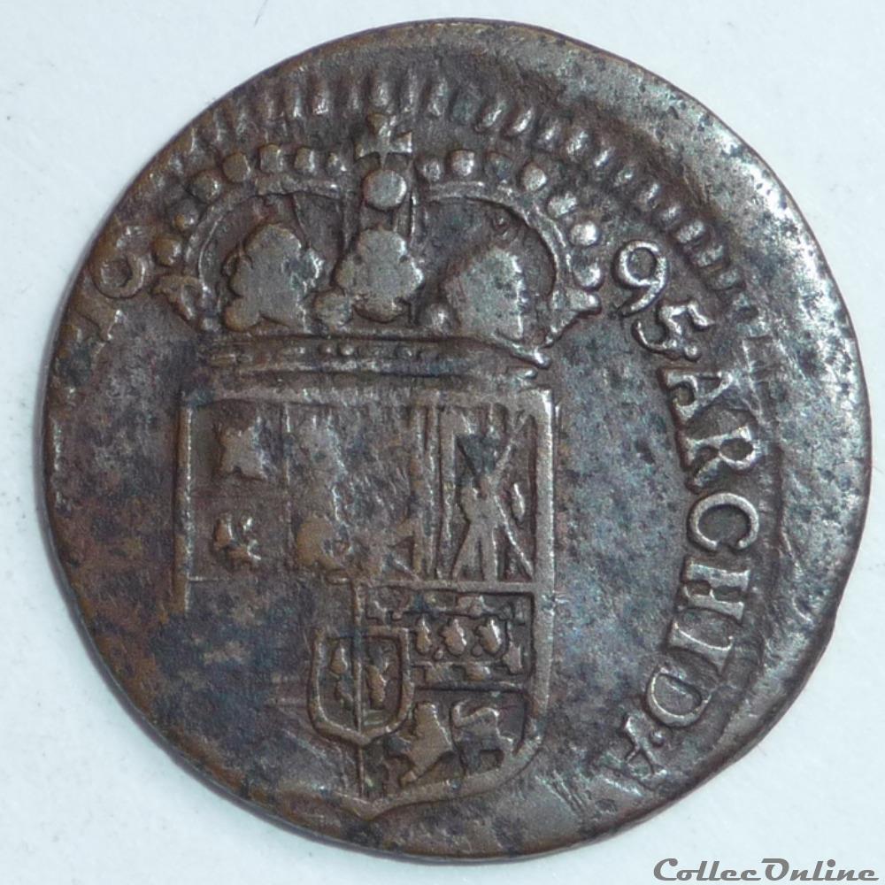 Charles II (1665-1700) . Liard monnaie france feodale charles ii 1665 1700 liard