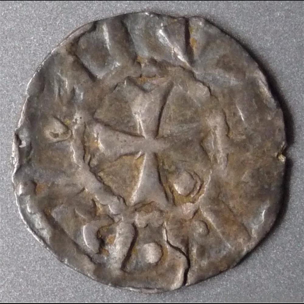 Type de Henri L' Oiseleur. Denier d'immobilisation monnaie france feodale type de henri oiseleur denier immobilisation