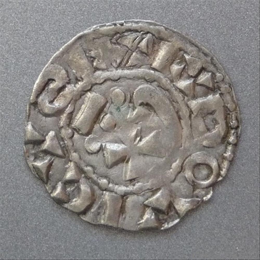 Déformation du type de Louis IV (1050-1100). Denier monnaie france feodale deformation du type de louis iv 1050 1100 denier