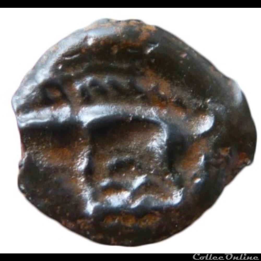 DT 228 potin tête chauve / sanglier monnaie antique gauloise dt 228 potin tete chauve sanglier