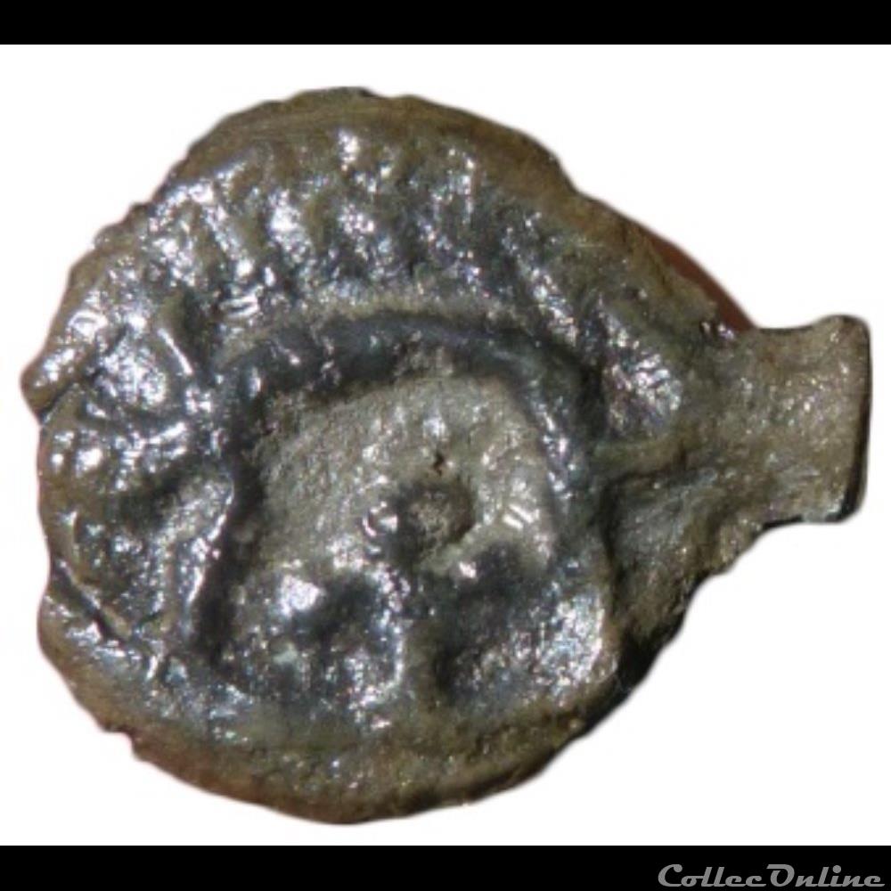 Série 38 ( classe I k ) potin à la tête d'indien monnaie antique gauloise serie 38 classe i k potin a la tete indien