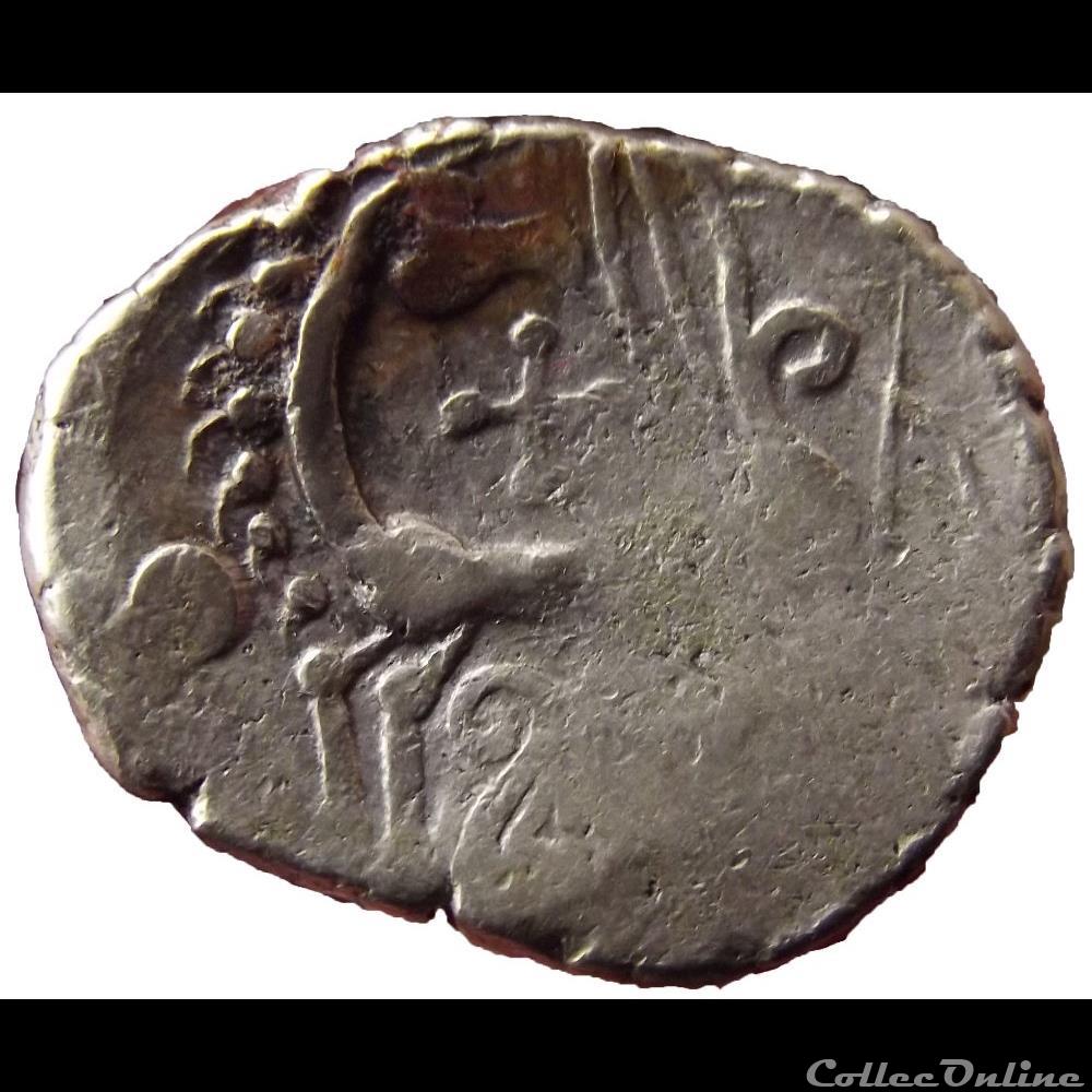 Série 21 DT 143-Statère d’or au cheval retourné, série B, variété avec croix monnaie antique gauloise serie 21 dt 143 statere d or au cheval retourne serie b variete avec croix