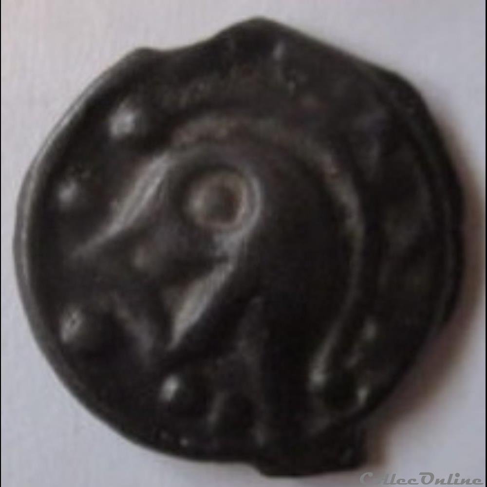 DT2656 Potin au cheval et aux deux têtes coupées monnaie antique gauloise dt2656 potin au cheval et aux deux tetes coupees