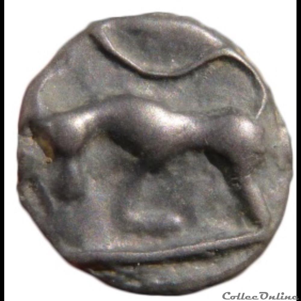 monnaie antique gauloise serie 854 dt potin au bandeau et a la tete negroide