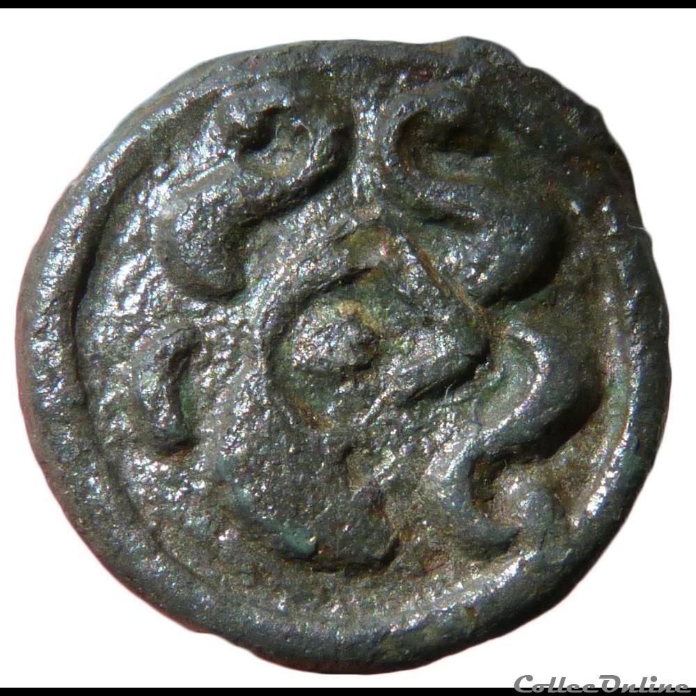 Série 59 DT 530 potin au sanglier et aux globules monnaie antique gauloise serie 59 dt 530 potin au sanglier et aux globules