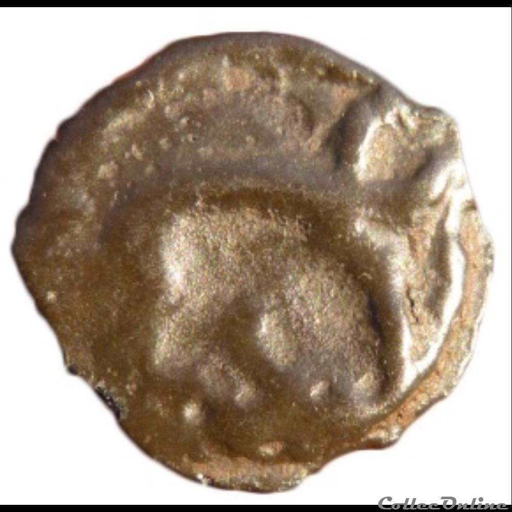Série 38 ( classe I c ) potin à la tête d'indien / sanglier à droite monnaie antique gauloise serie 38 classe i c potin a la tete indien sanglier a droite