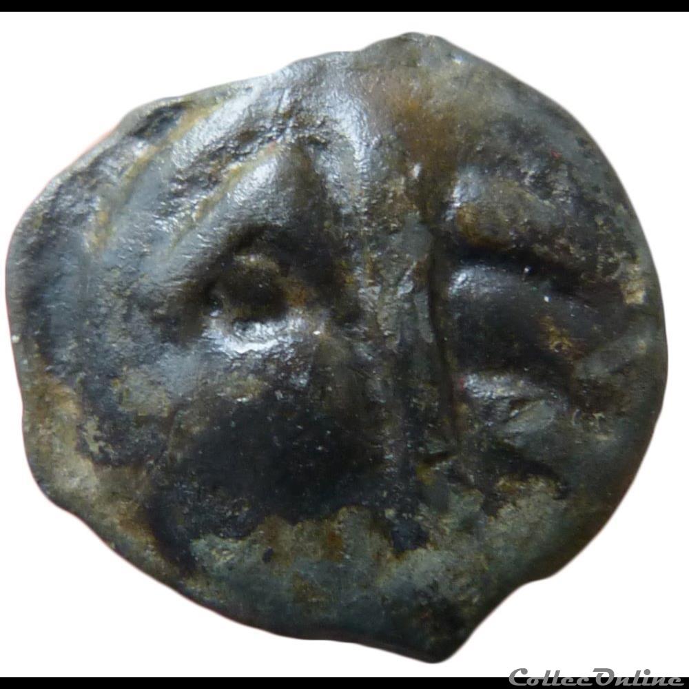 Série 38 ( classe Ih ) potin à la tête d'indien monnaie antique gauloise serie 38 classe ih potin a la tete indien