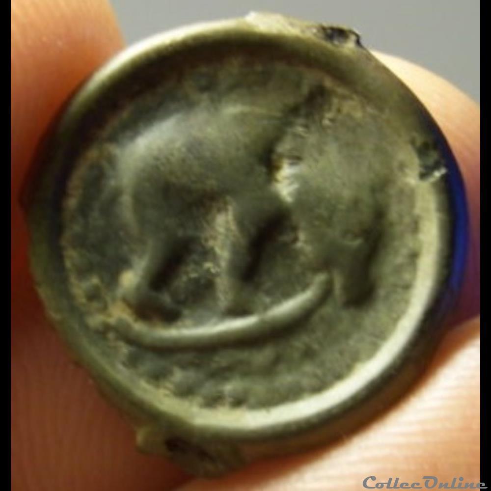 Série 36 DT 221 Potin au bucrane monnaie antique gauloise serie 36 dt 221 potin au bucrane
