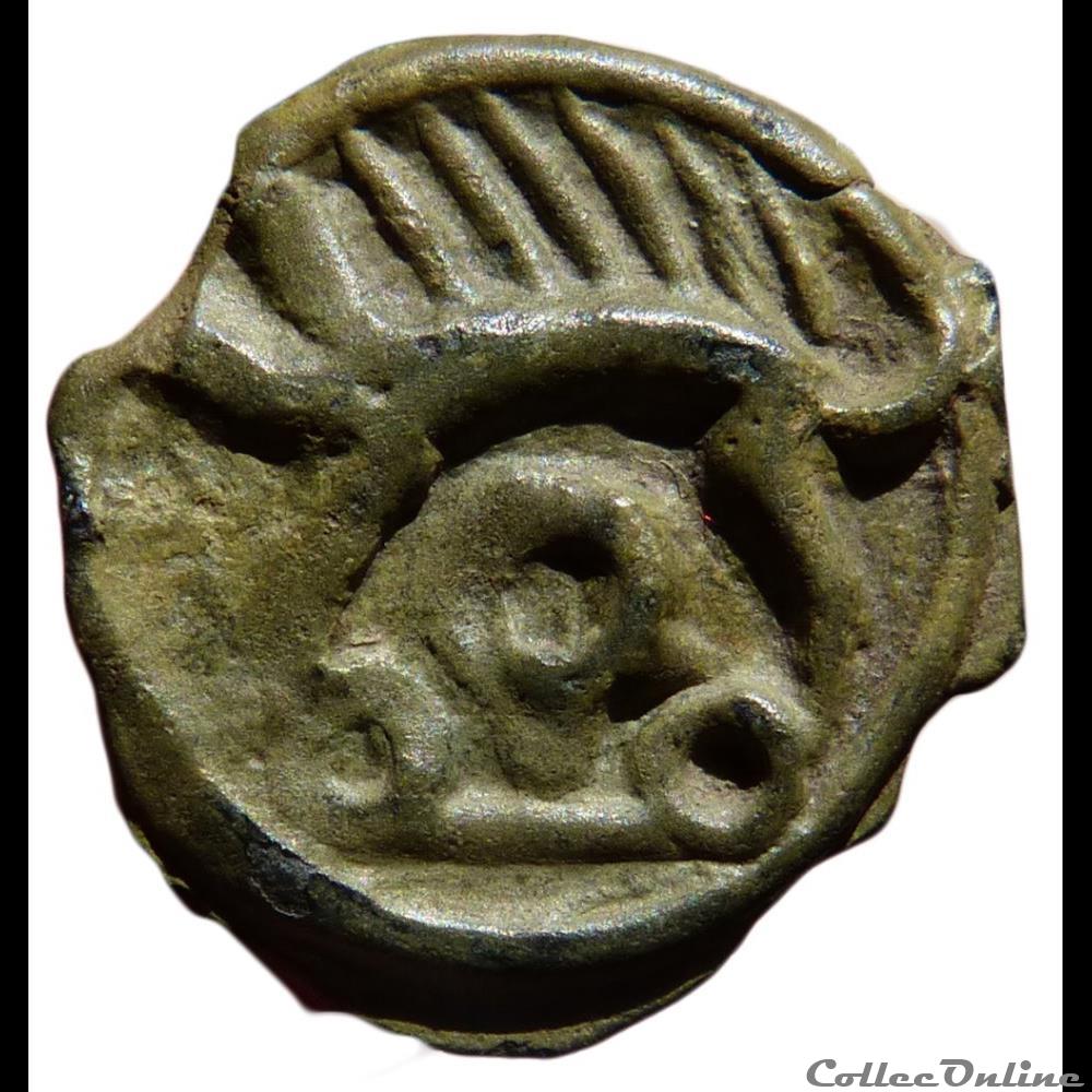 Série 38 ( classe I e ) potin à la tête d'indien monnaie antique gauloise serie 38 classe i e potin a la tete indien
