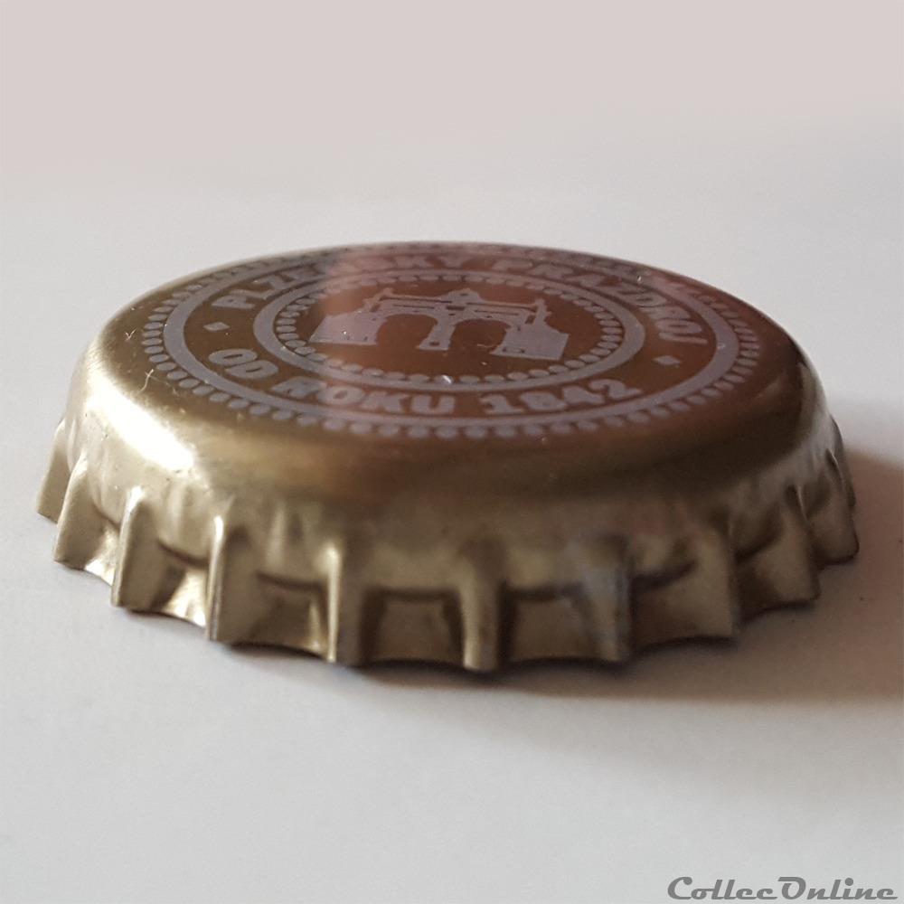 Pilsner Urquell 3 capsule muselet biere france pilsner urquell