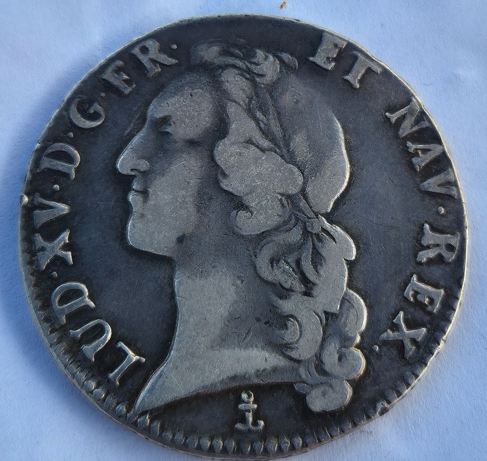 Ecu de louis XV de 1760 P pour dijon monnaies europe medievale a france royales ecu de louis xv de 1760 p pour dijon