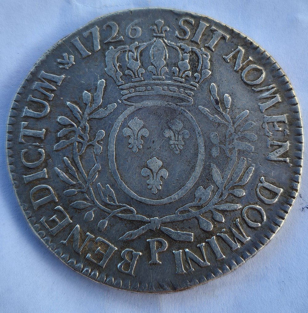Ecu de louis XV 1726 P dijon monnaies europe medievale a france royales ecu de louis xv 1726 p dijon