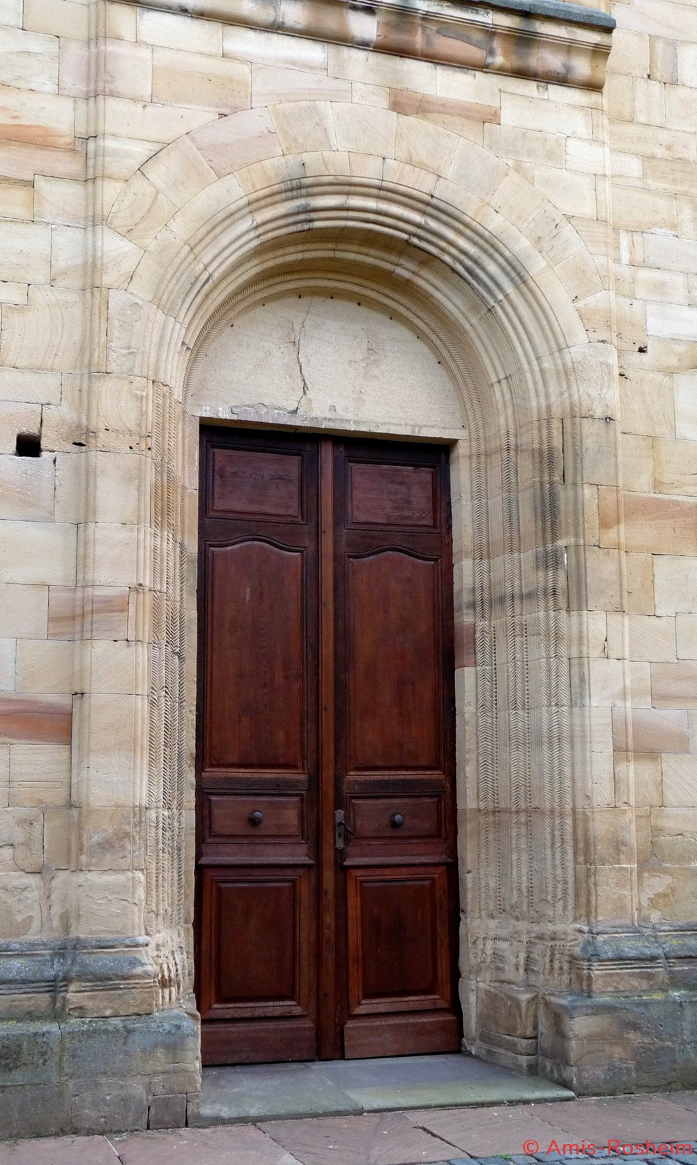 Saints-Pierre-et-Paul : extérieur 4/6 : la façade ouest 3 divers saints pierre et paul exterieur 4 6 la facade ouest