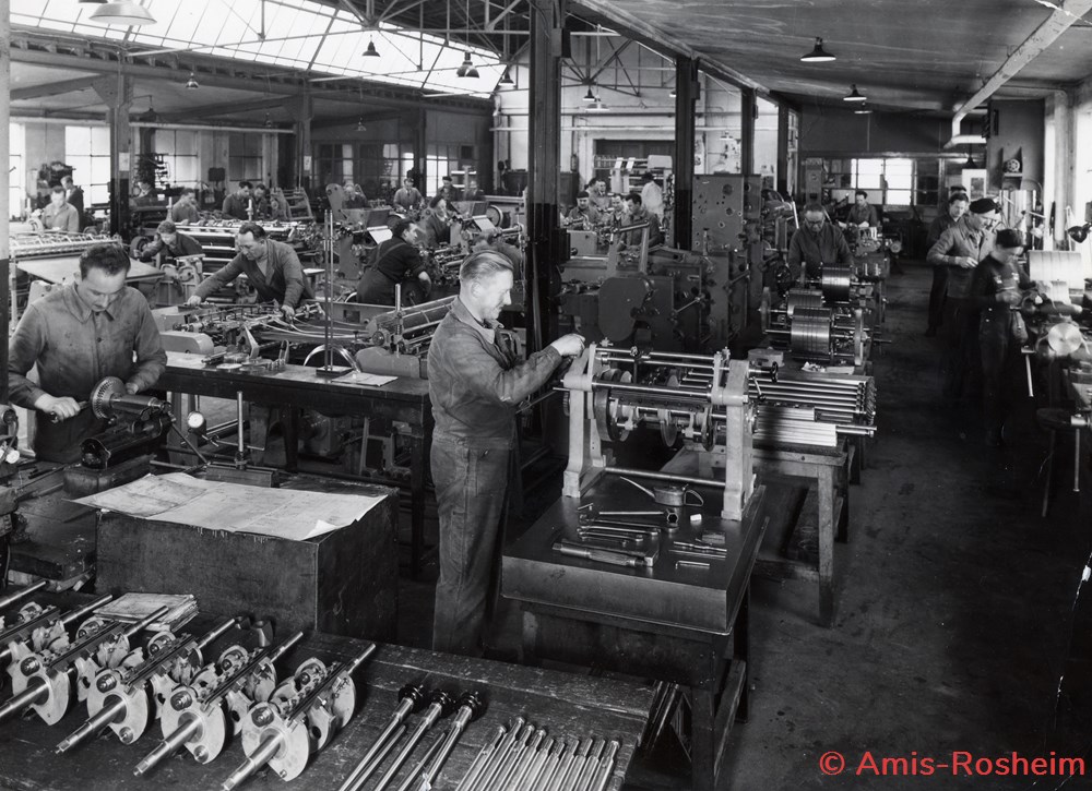 ... dans les ateliers Holweg : le montage, les effectifs et la formation .... divers dans les ateliers holweg le montage les effectifs et la formation