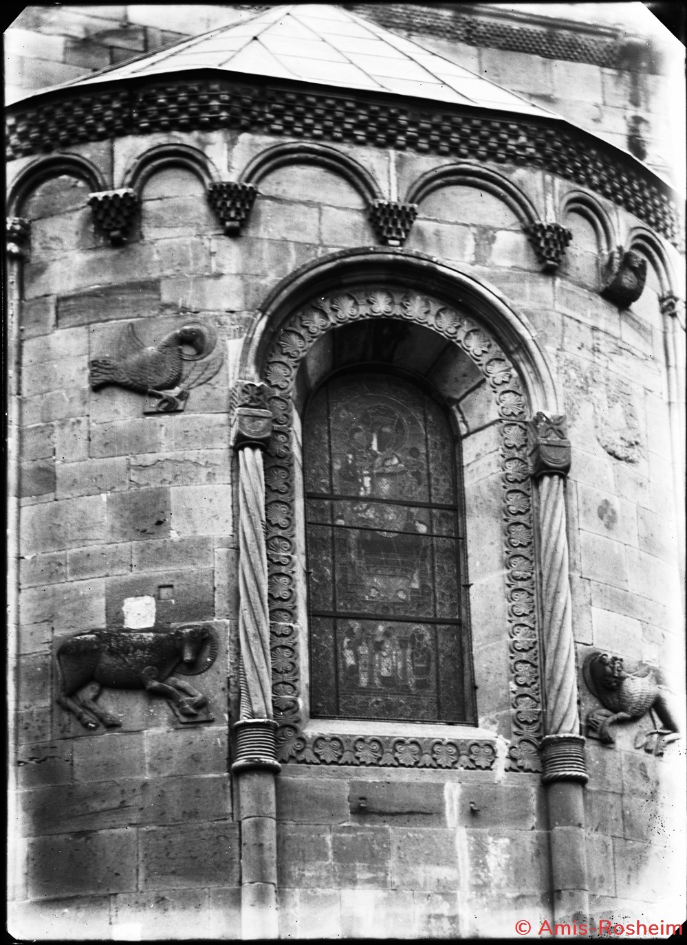 Détails Eglise Saints-Pierre-et-Paul vers 1900 (plaques du fonds Grau) 3 divers details eglise saints pierre et paul vers 1900 plaques du fonds grau