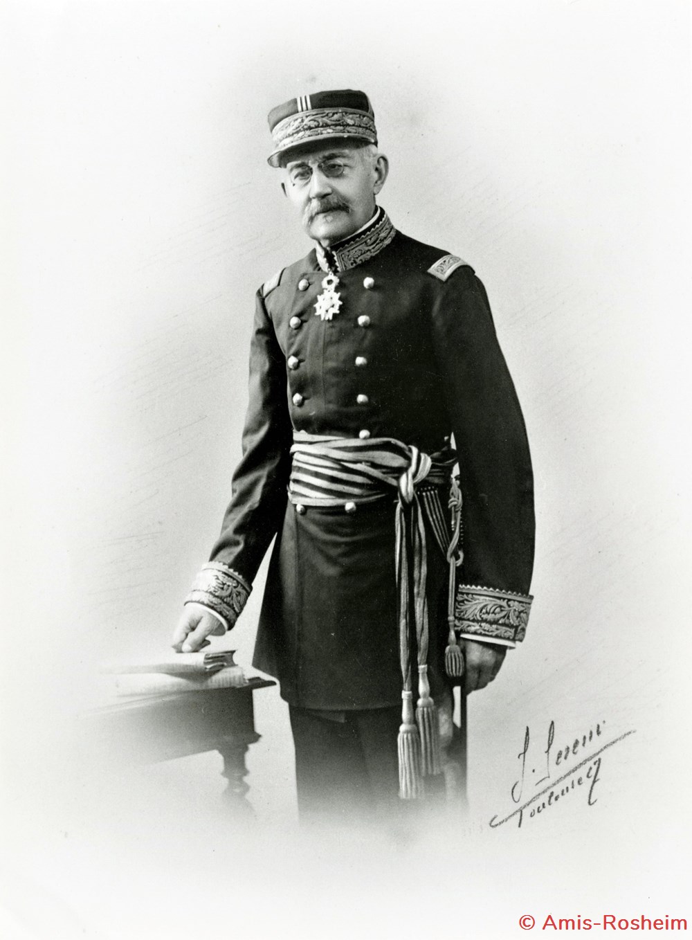 divers general edgar bosch