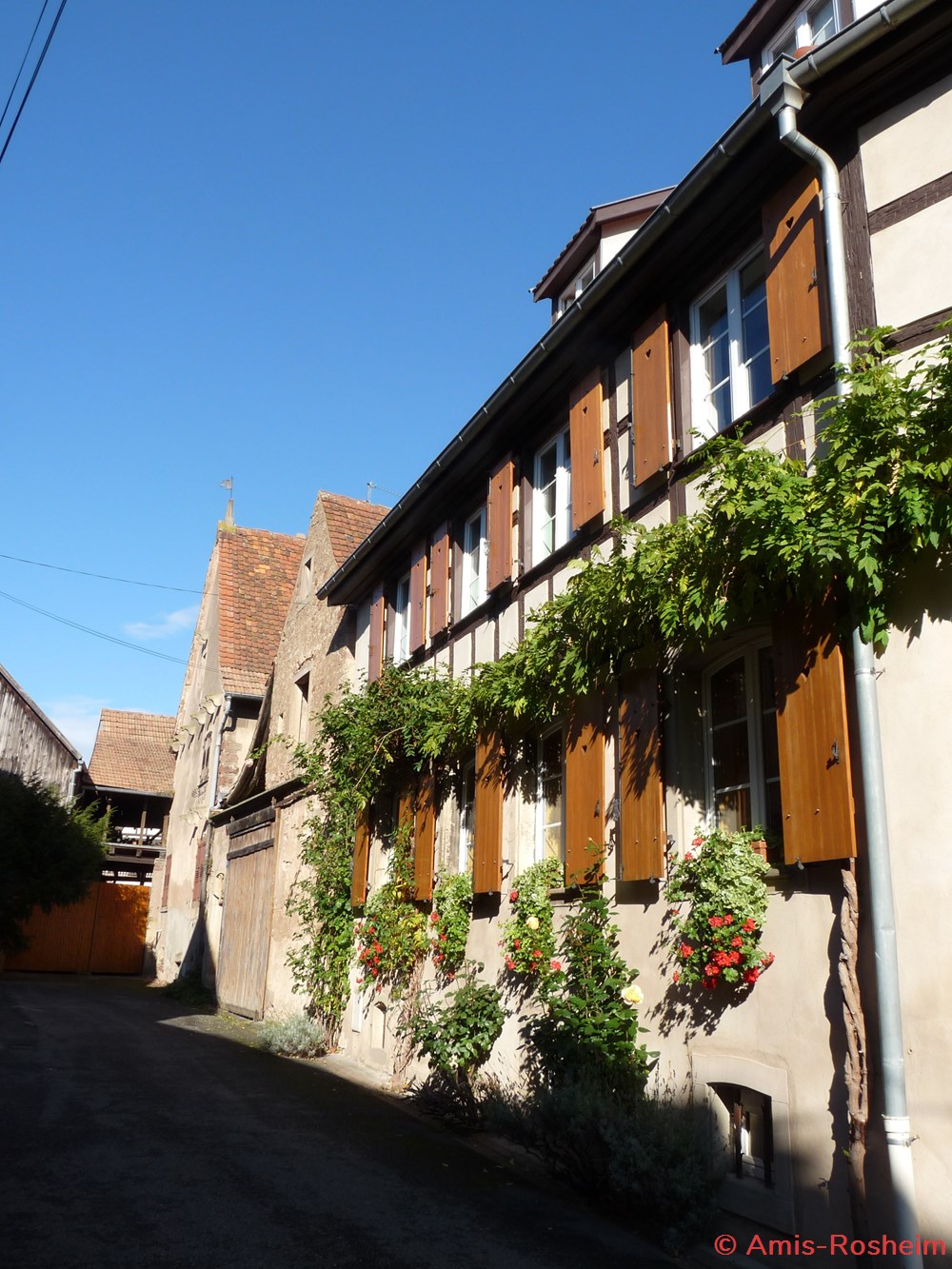 Rue du Coin (1/3) 3 divers rue du coin 1 3