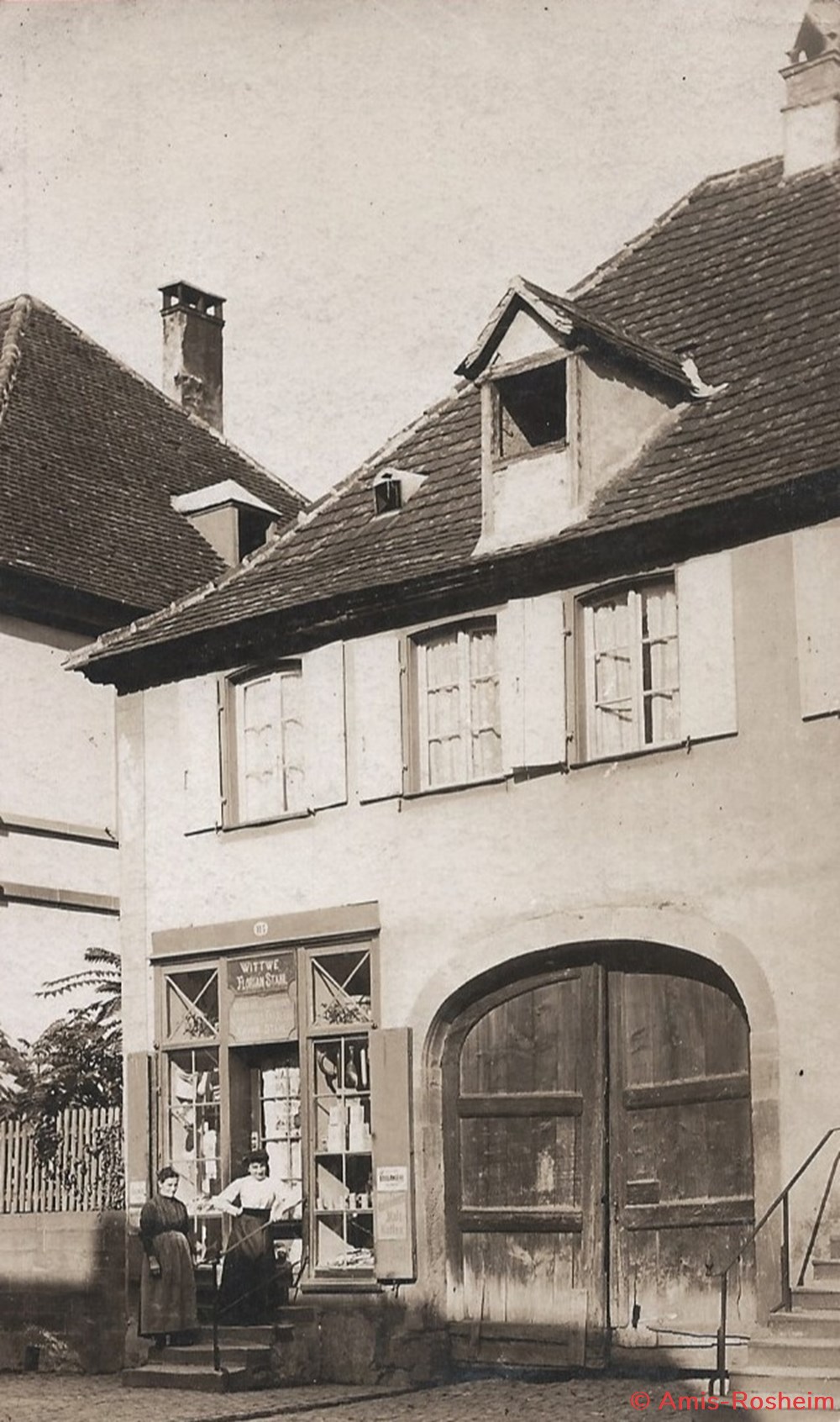 Les commerces au début du XXe Siècle (1/2) 4 divers les commerces au debut du xxe siecle 1 2