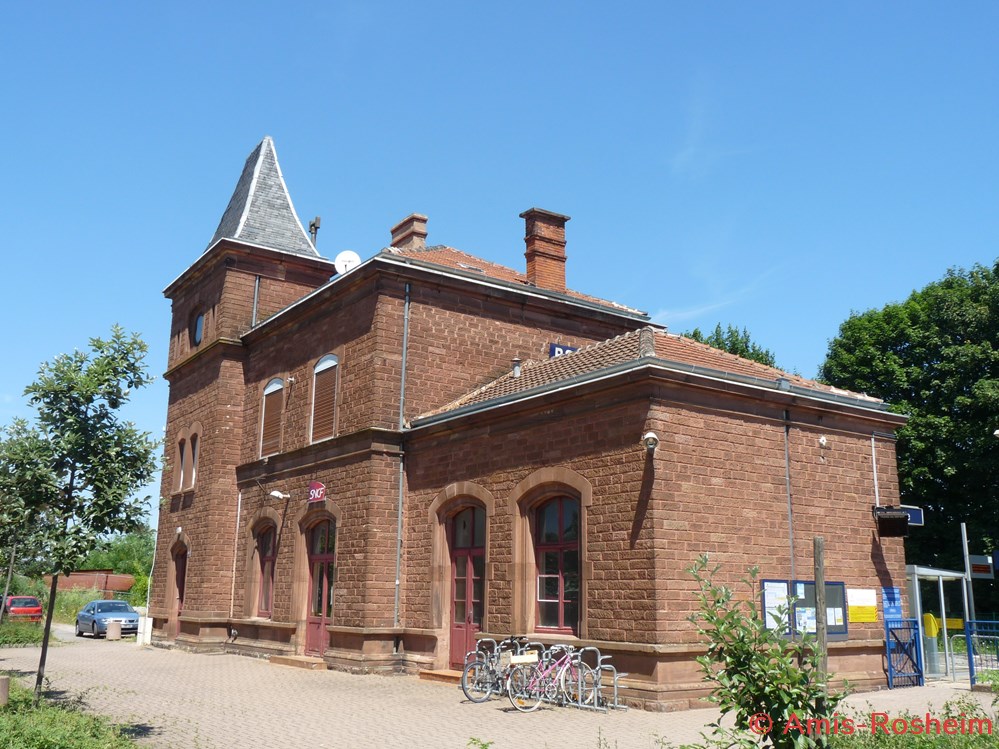 divers avenue de la gare