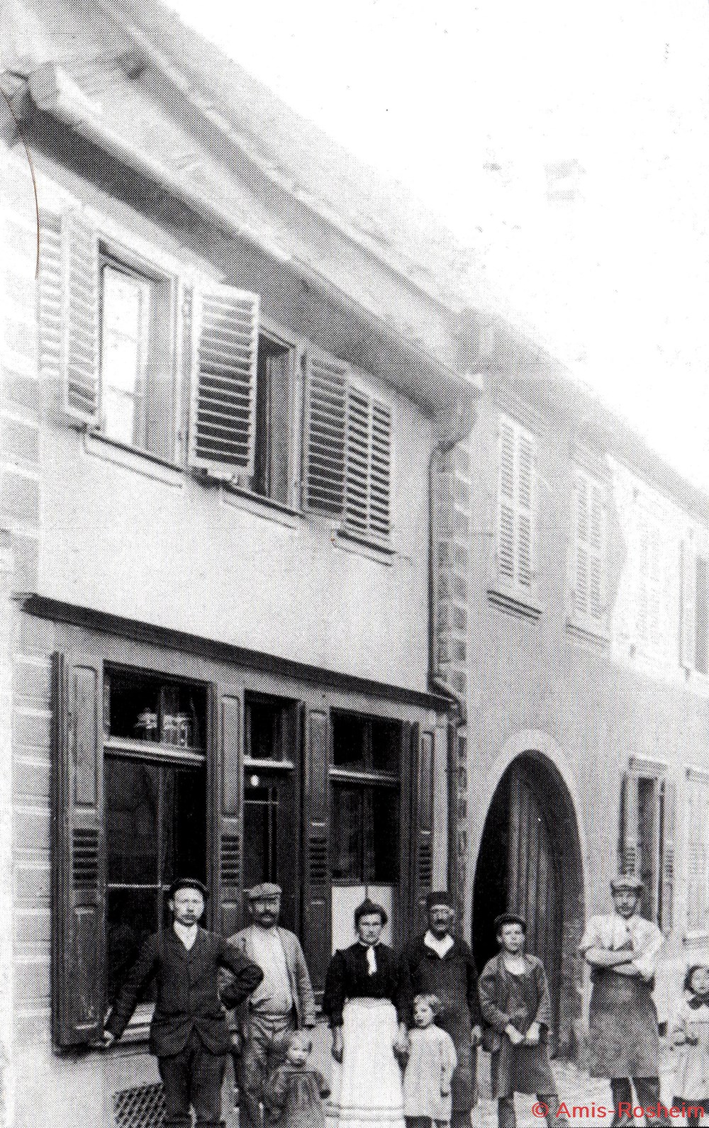 Rue du Lion (1/4) 2 divers rue du lion 1 4