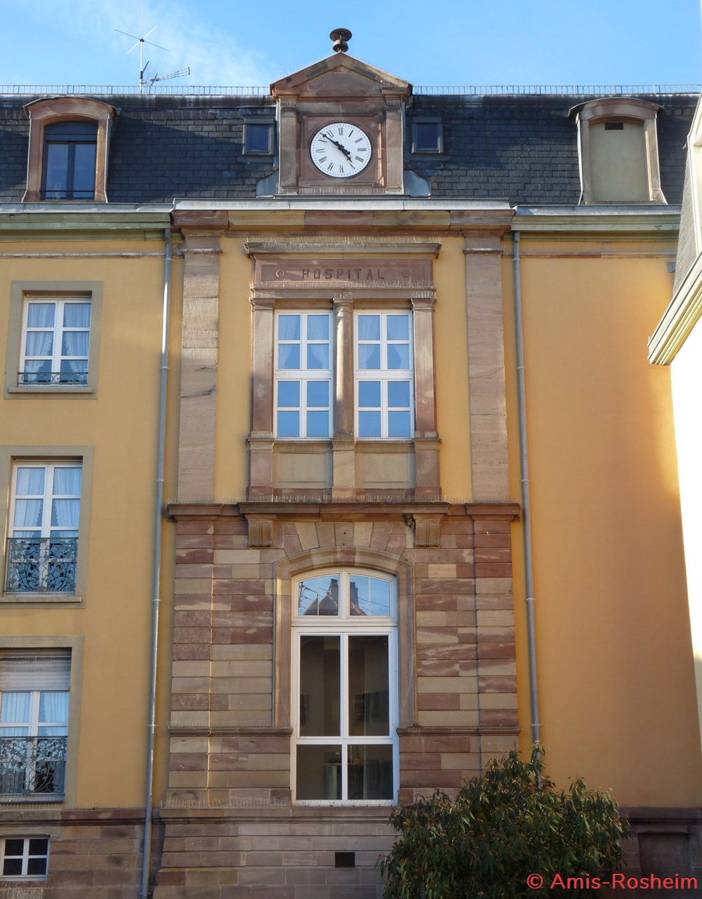 Rue des Bains 2 divers rue des bains