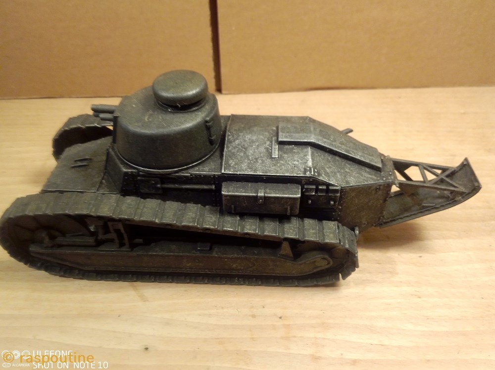 Char Renault FT 17 2 figurines historiques premiere guerre mondiale char renault ft 17