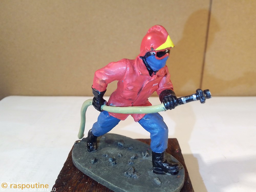 Pompier Portugais Bombeiro 2003 figurines autres pompier portugais bombeiro 2003