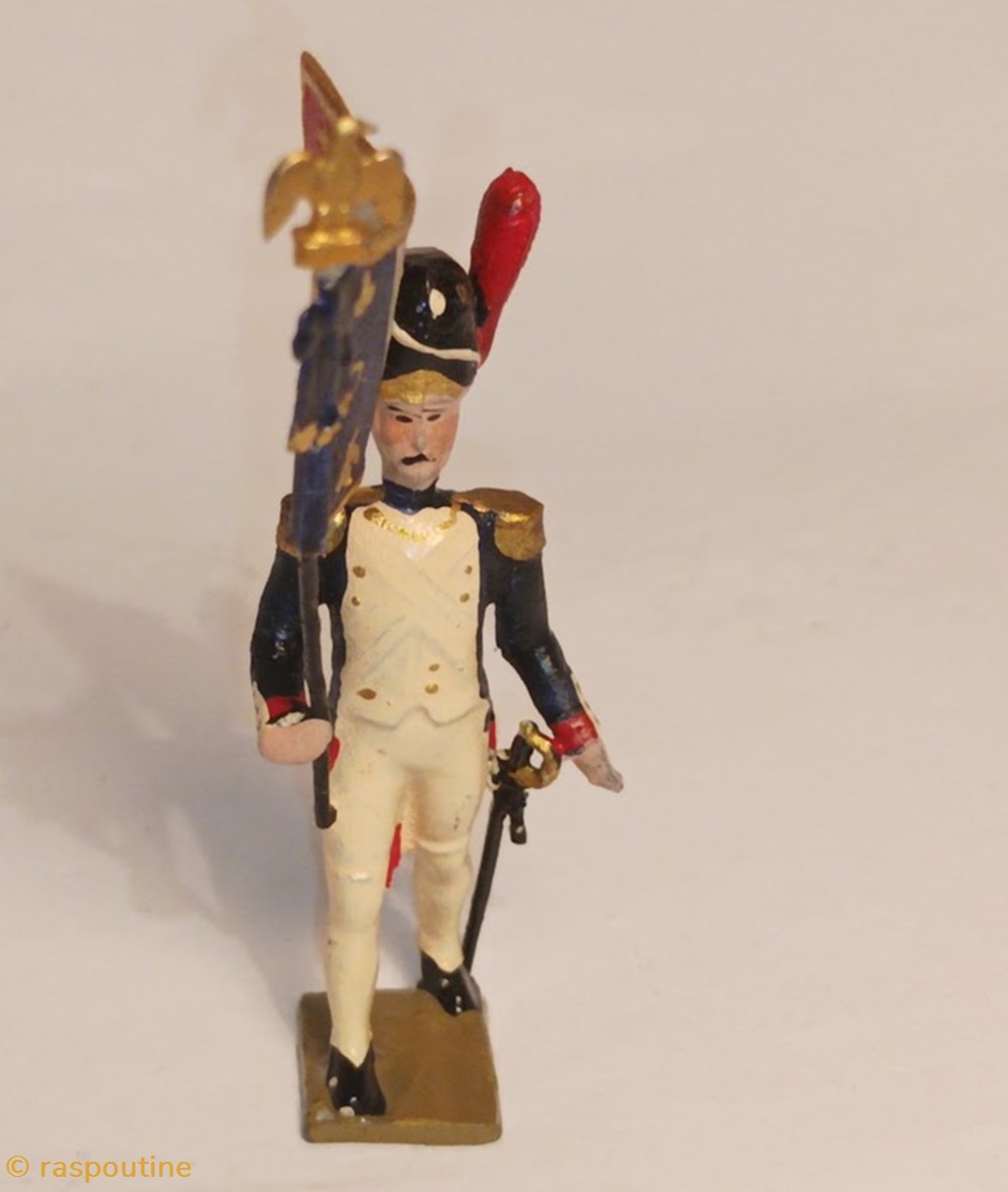 Drapeau des grenadiers de la garde, pied droit en avant figurines historique epoque napoleonienne drapeau des grenadiers de la garde pied droit en avant