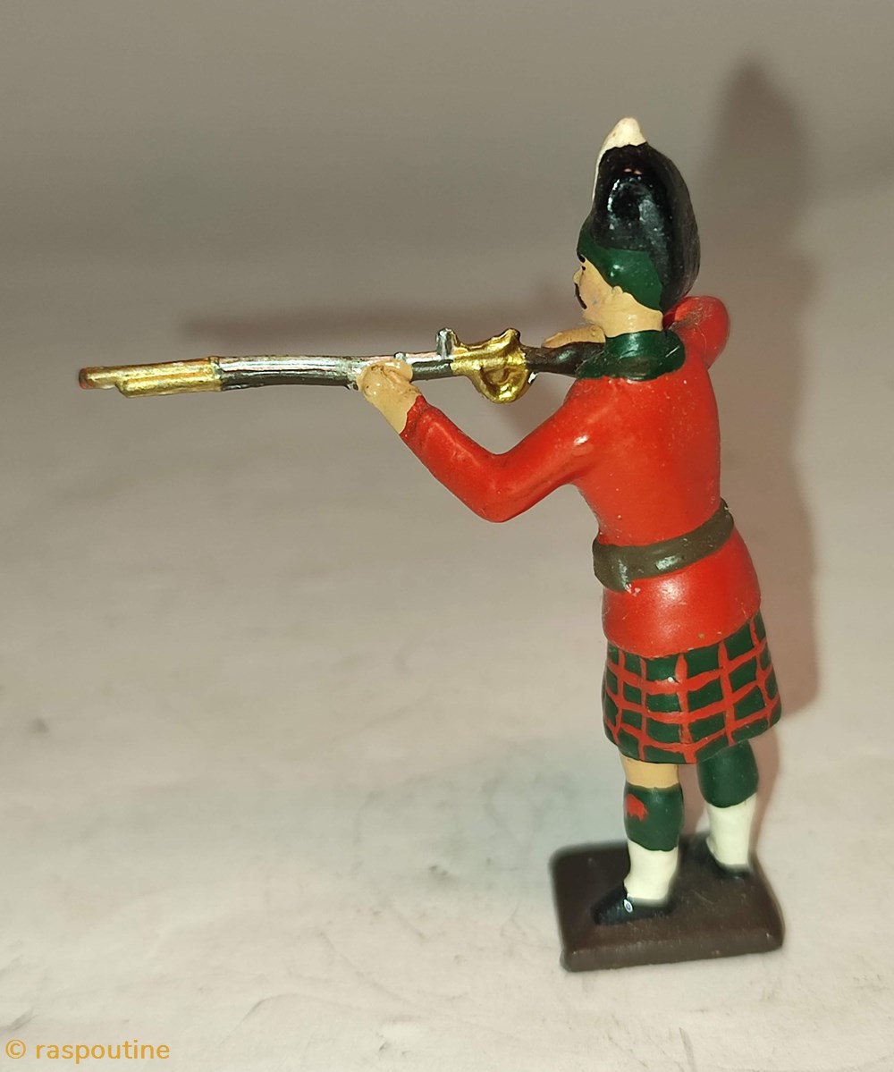Fantassin rgt de Highlanders 4 figurines historique apres guerre fantassin rgt de highlanders
