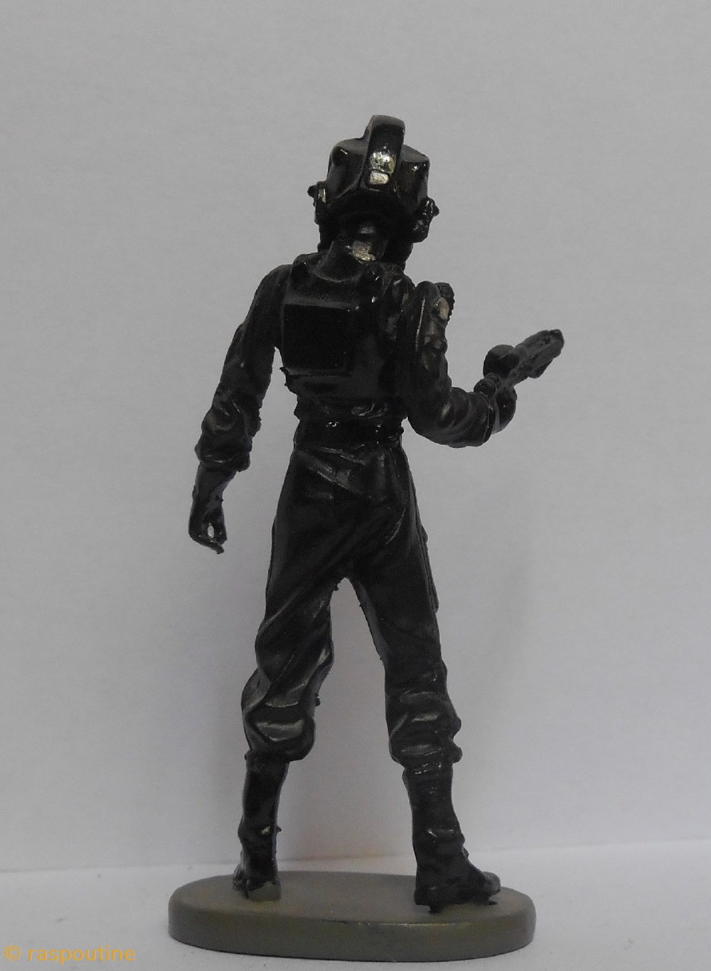 figurines cinema star wars pilote de chasseur tie