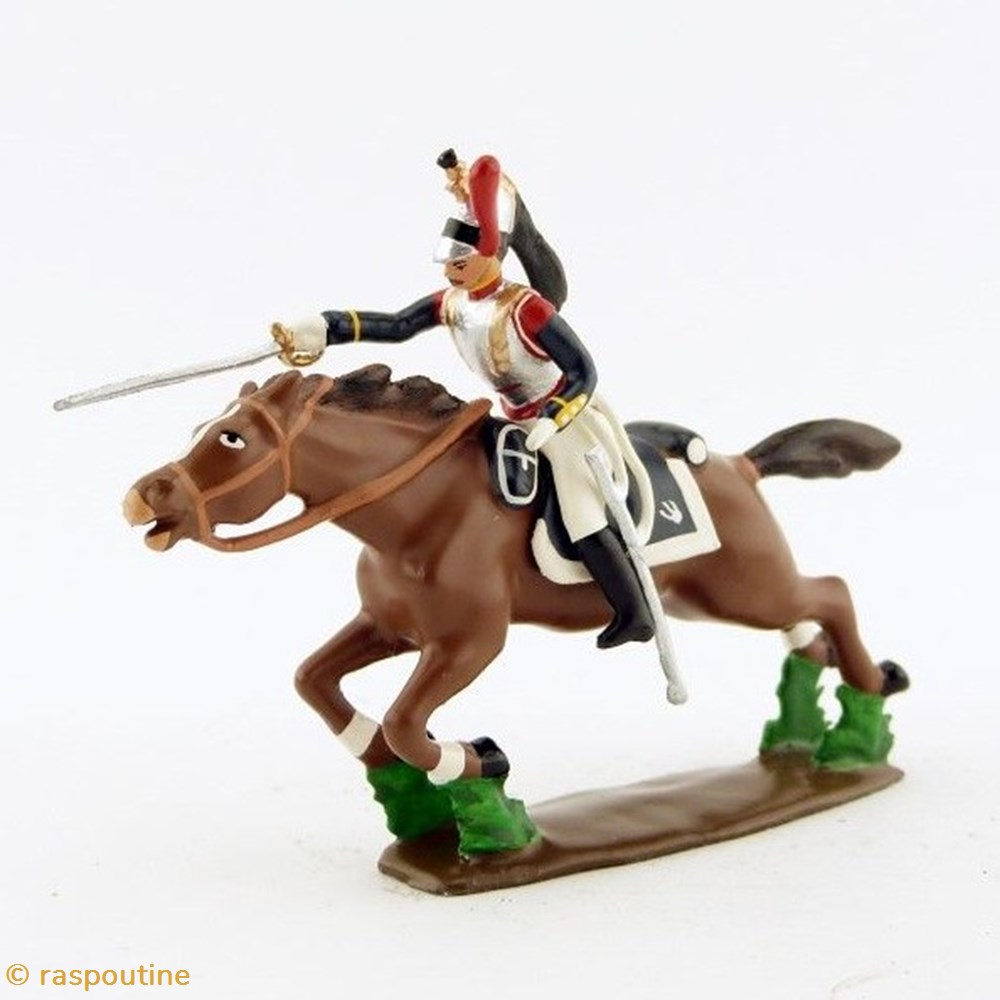 figurines historique epoque napoleonienne cuirassier bras et sabre en avant charge de friedland