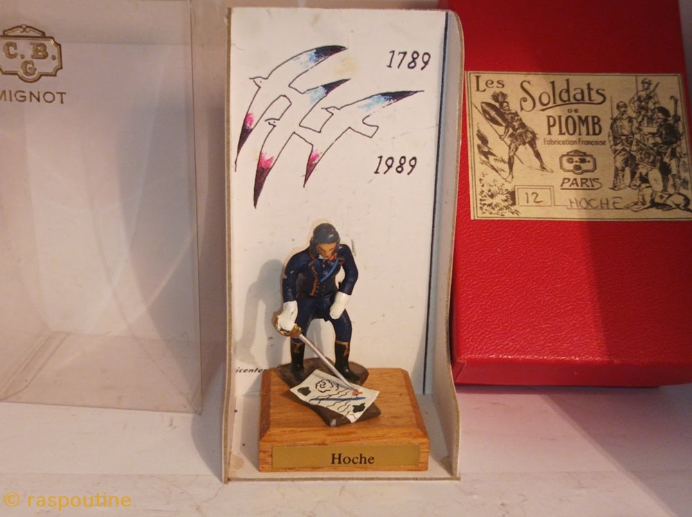 Hoche figurines hoche