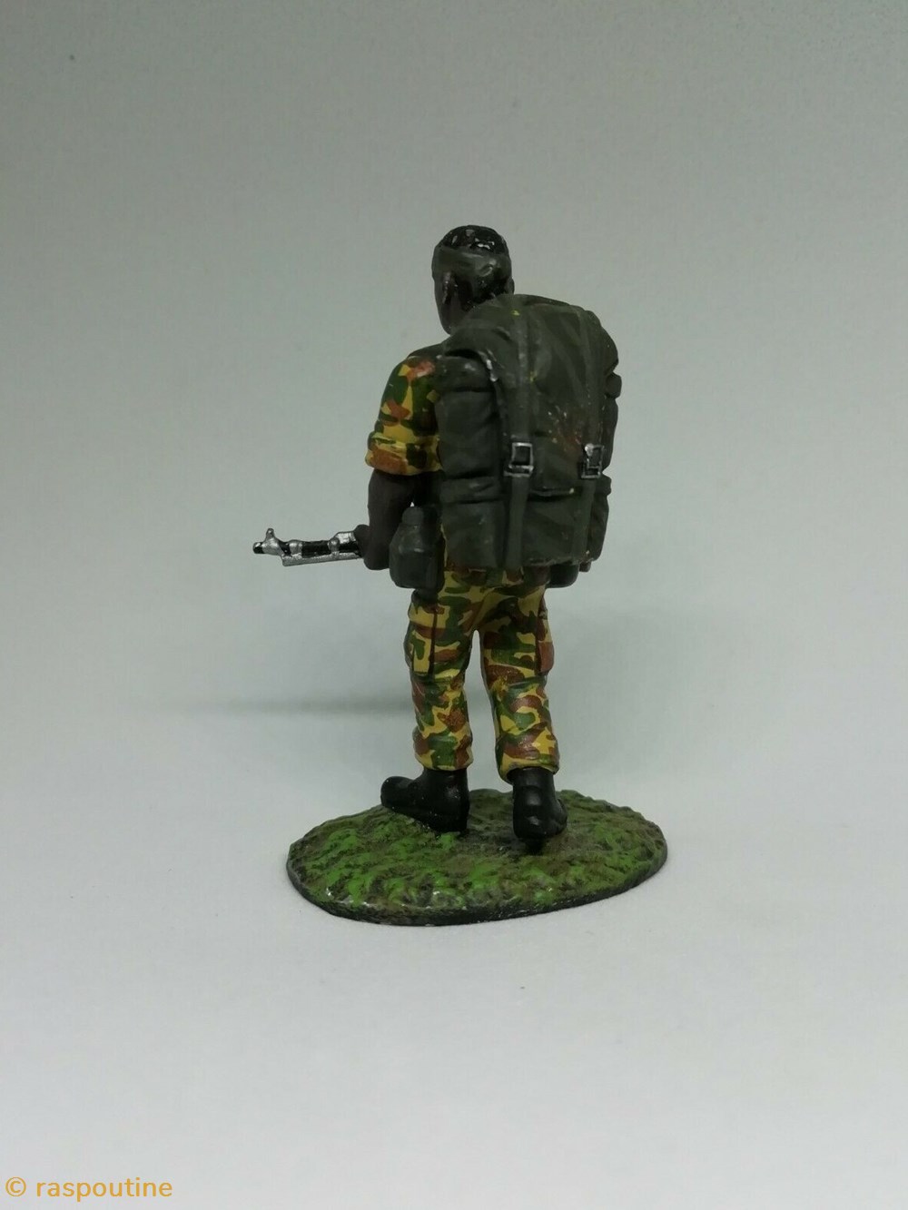 Reconnaissance Commando Afrique du Sud - 1975 2 figurines historiques apres guerre reconnaissance commando afrique du sud 1975