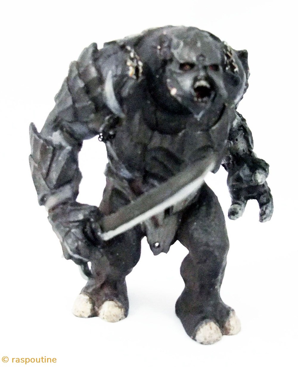 figurines cinema seigneur des anneaux troll en armure