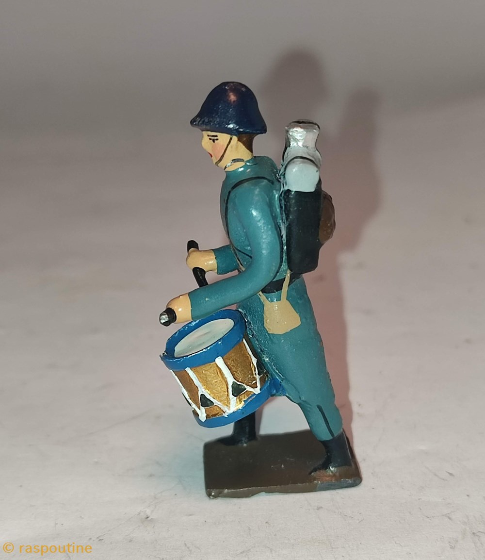Tambour de l'infanterie de ligne en capote bleu horizon 3 figurines historique premiere guerre mondiale tambour de infanterie de ligne en capote bleu horizon