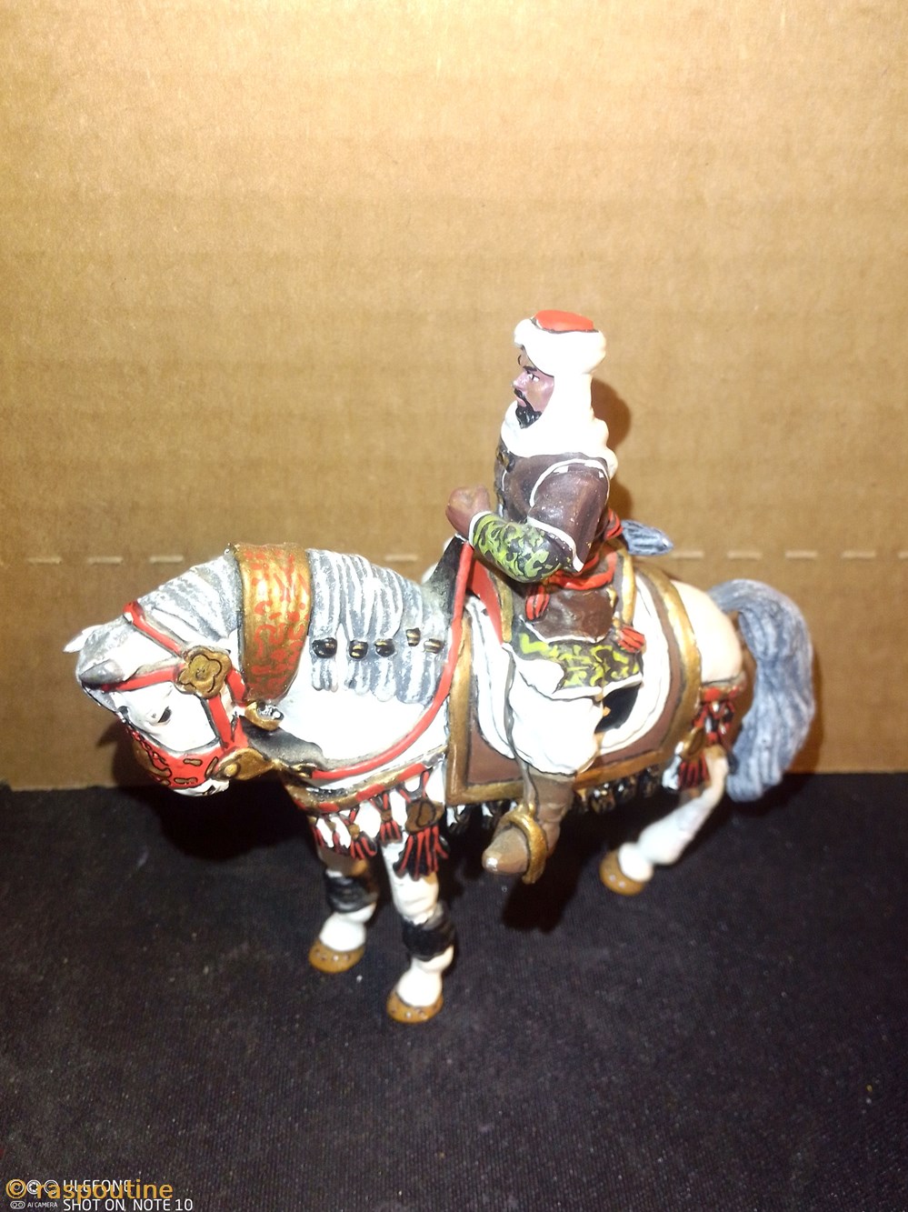 Le sultan kurde Saladin au IXème siècle... 2 figurines historiques moyen age le sultan kurde saladin au ixeme siecle
