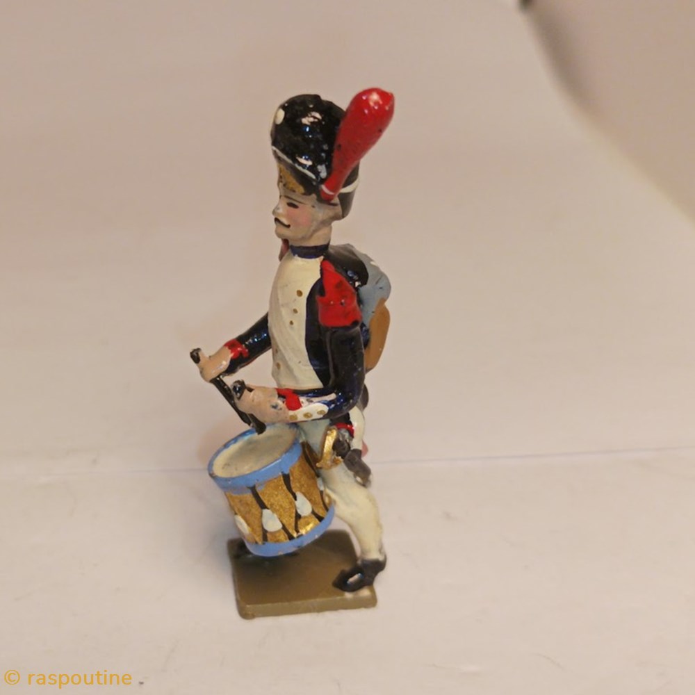 figurines historique epoque napoleonienne tambour des grenadiers de la garde pied droit en avant