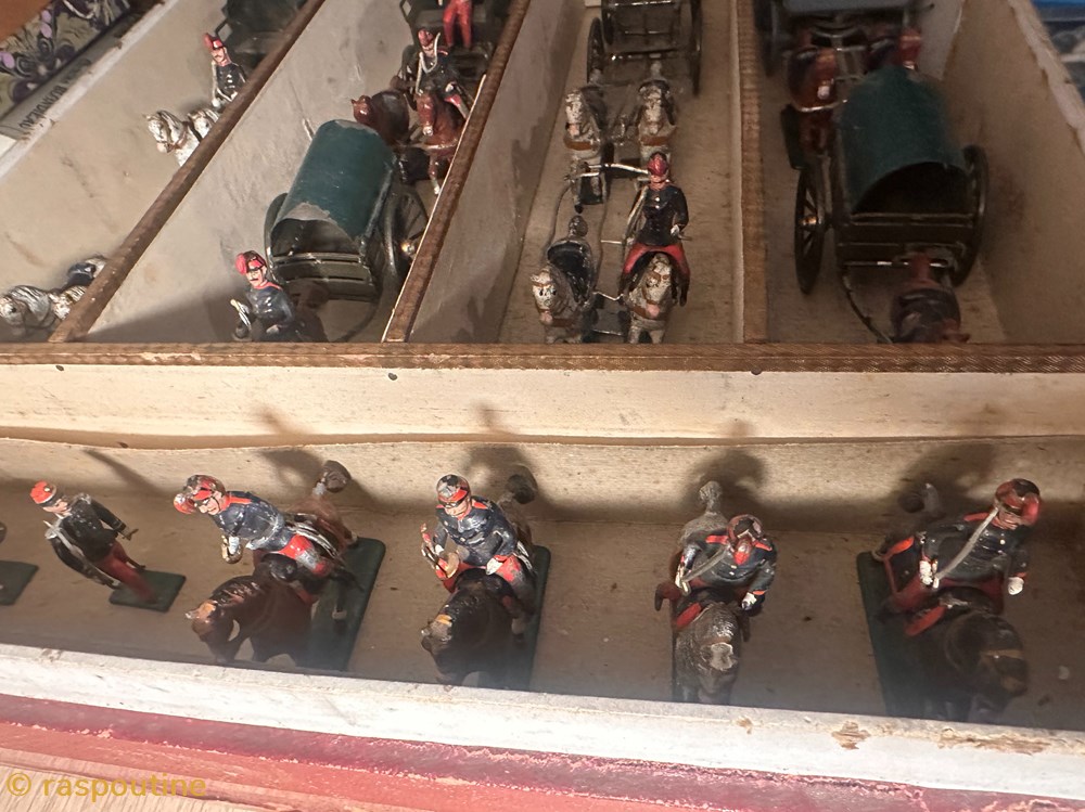 Train des équipages Diorama 3 figurines historique epoque napoleonienne train des equipages diorama