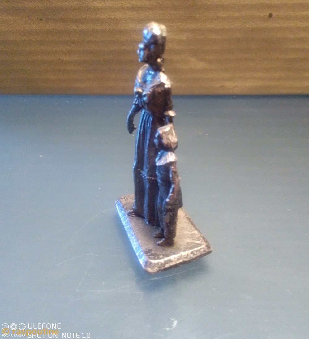 figurines historiques revolution francaise marie antoinette et le dauphin