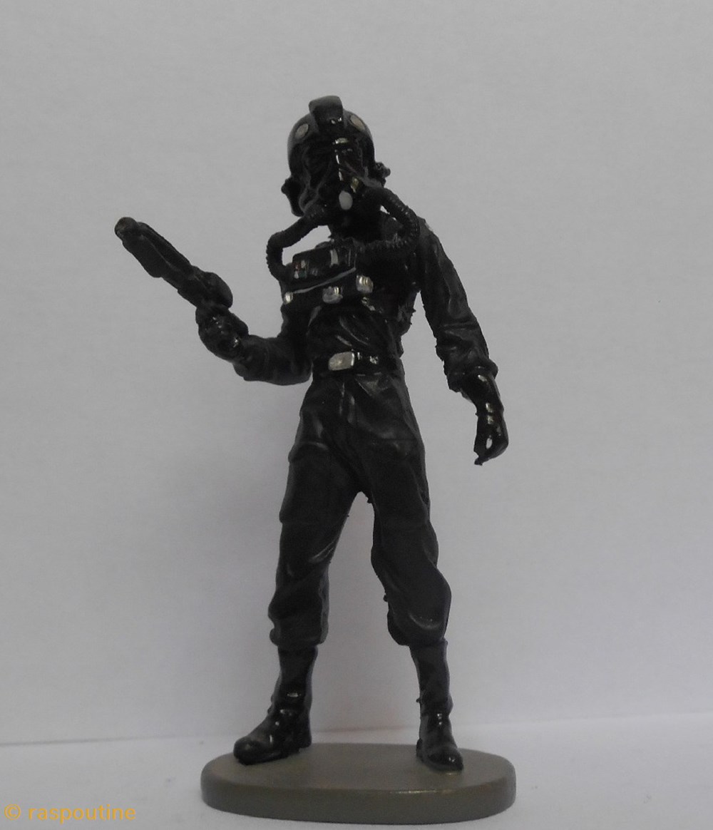 figurines cinema star wars pilote de chasseur tie
