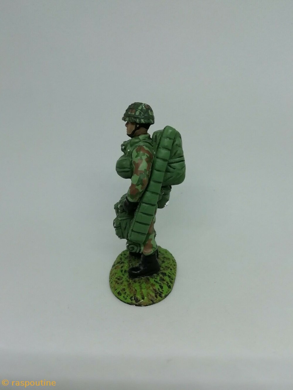 figurines historiques apres guerre parachutiste japon 2000