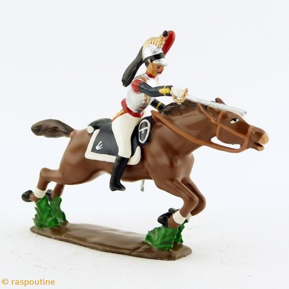 figurines historique epoque napoleonienne cuirassier bras et sabre en avant charge de friedland